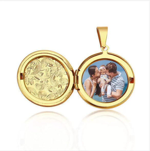 Jewelry Photo Box Stainless Steel Heart Shaped Pendant