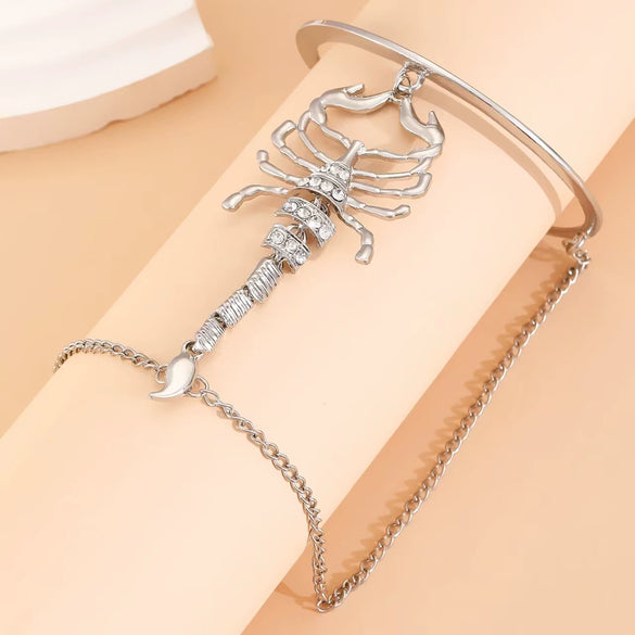 Jewelry Punk Arm Chain Metal Hanging Chain Tassel Arm Ring Electroplated With Shells Love Leaves Pattern Unisex