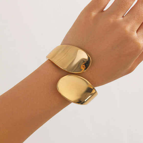 Jewelry Punk Style Irregular Wide Alloy Bracelet Suit With Electroplating