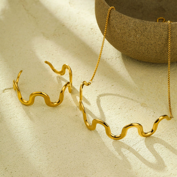 Jewelry Set Stainless Steel 18K Gold Electroplated Wavy Titanium Steel Necklace Bracelet