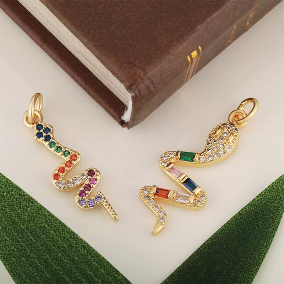 Jewelry Snake Pendant Copper Electroplated Inlaid Zircon Animals Zodiac Women's Fashion