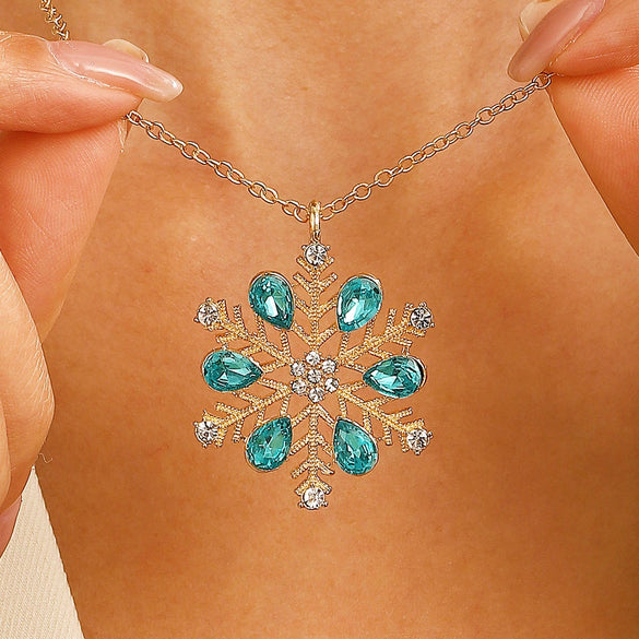 Jewelry Stainless Steel And Copper Geometric Snowflake Electroplated Women's Pendant Necklace