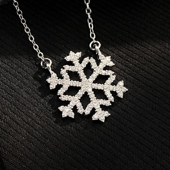 Jewelry Stainless Steel And Copper Geometric Snowflake Electroplated Women's Pendant Necklace