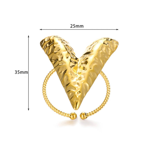 Jewelry Stainless Steel 18K Real Gold Plated Heart Shape Ring With Star Pattern And Electroplating Treatment