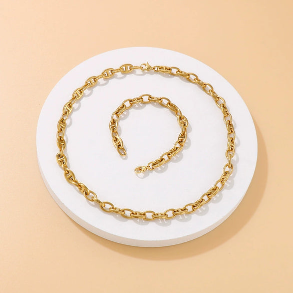 Jewelry Stainless Steel Oval Ring Open Buckle Pig Nose Sweater Chain Necklace Bracelet Light Luxury Style