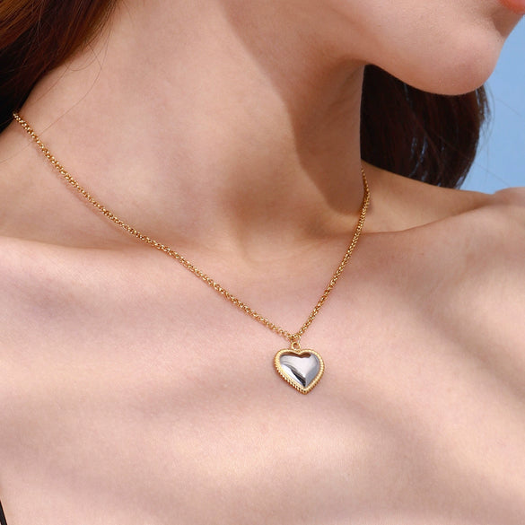 Jewelry Stainless Steel Titanium Steel Love Pendant Necklace Gold And Silver Color Matching Electroplating