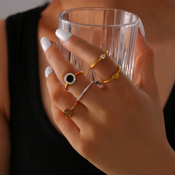 Jewelry 316L Stainless Steel Geometric Electroplated 18K Gold Ring For Women