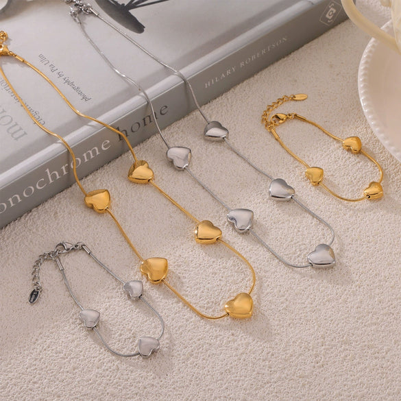 Jewelry 316L Stainless Steel Geometric Snake Bone Chain Pendant With Love Pattern Electroplating Design