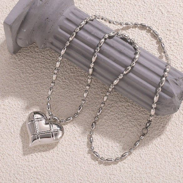 Jewelry Titanium Steel Hollow Love Mesh Texture Geometric Electroplated Rice Bead Chain For Women