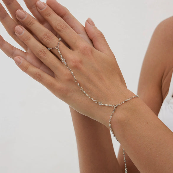 Jewelry Women's Geometric Crystal Pearl Beaded Copper Chain Finger Bracelet With Electroplating