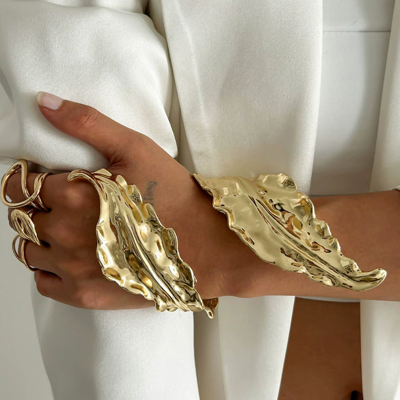 Jewelry Zinc Alloy Exaggerated Leaves Winding Opening Bracelet Electroplating