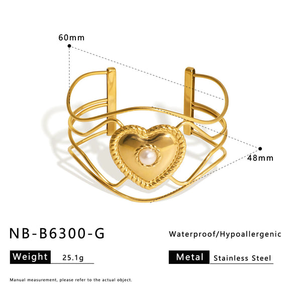18K Gold Plated Stainless Steel Cut Out Heart Open Bracelet With 18K Vacuum Plating In Furnace