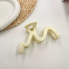 Ladies Acrylic Geometric Wave Hairpin With Baking Varnish Simple Cold Style