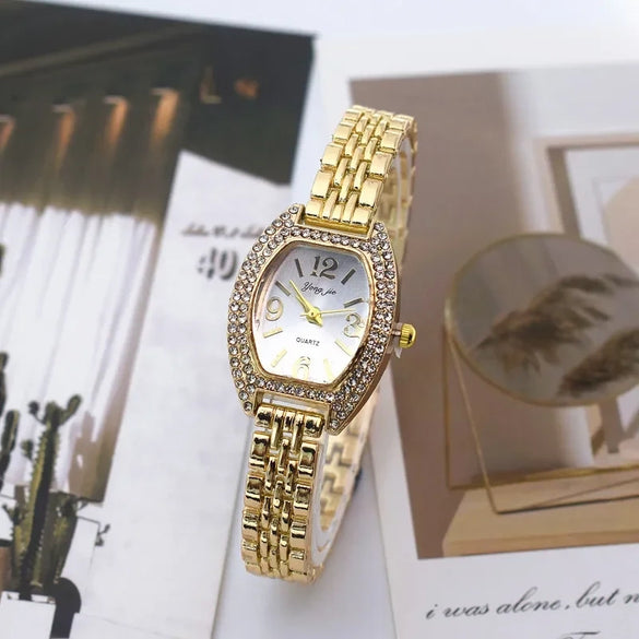 Ladies Alloy Barrel Shape Digital Quartz Watch Leisure Style