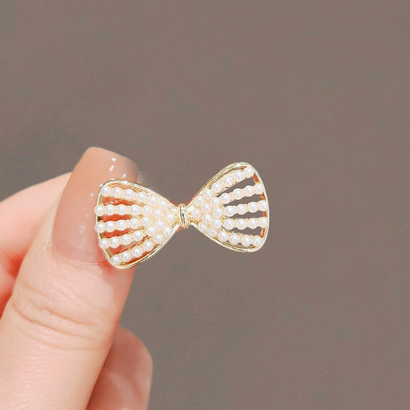 Ladies Alloy Bow Antiexposure Brooch Fixed Clothing Pin With Electroplating