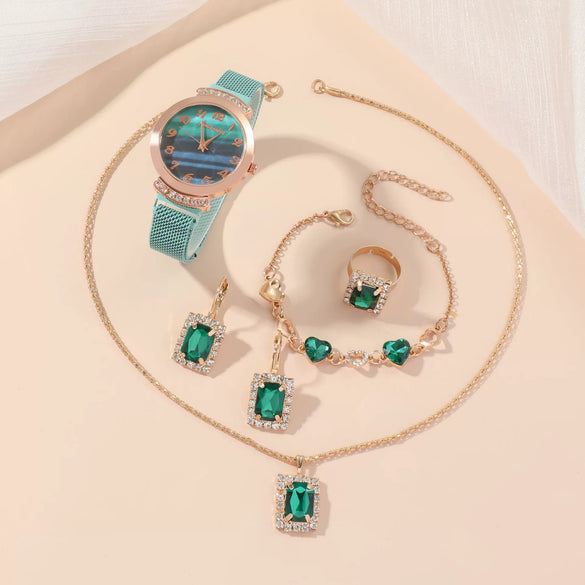 Ladies Alloy Case Rubber Strap Round Dial Leisure Watch