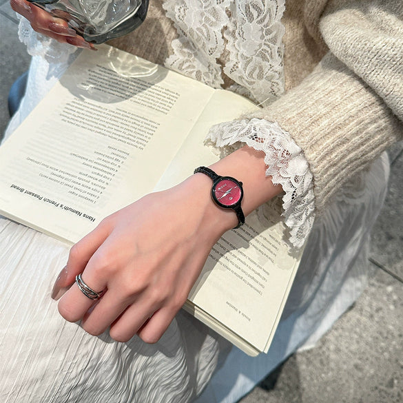 Ladies Alloy Casual Round Dial Wrist Watch With Stainless Steel Buckle And Mineral Reinforced Glass Mirror