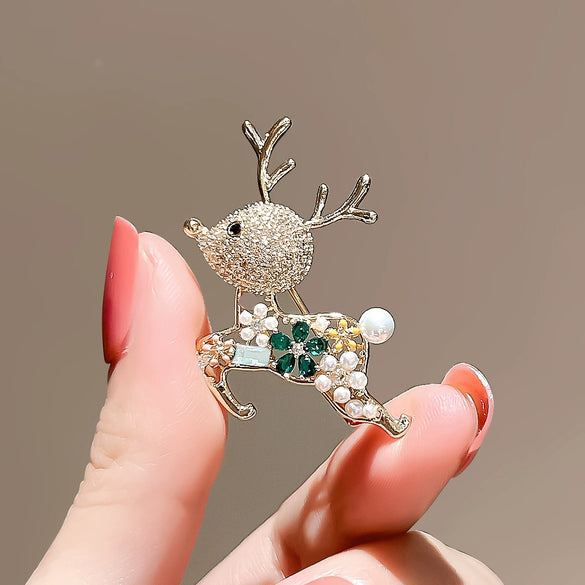 Ladies Alloy Fawn And Flower Cartoon Style Electroplated Brooch Clothes Accessories