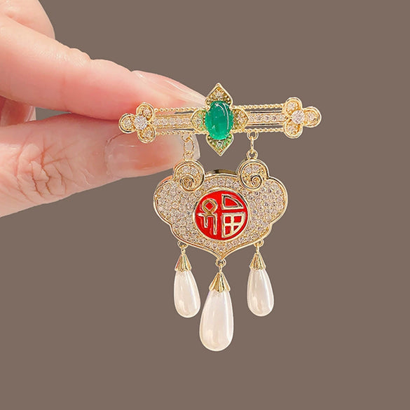 Ladies Alloy Flower Pattern Electroplated Ruyi Ping An Lock Brooch