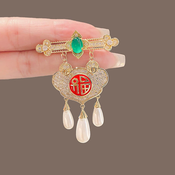 Ladies Alloy Flower Pattern Electroplated Ruyi Ping An Lock Brooch
