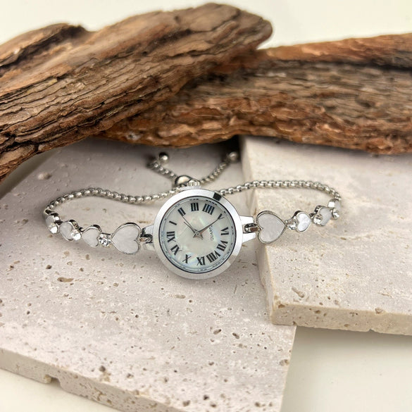 Ladies Alloy Quartz Watch With Round Dial And Stainless Steel Clasp Leisure Style