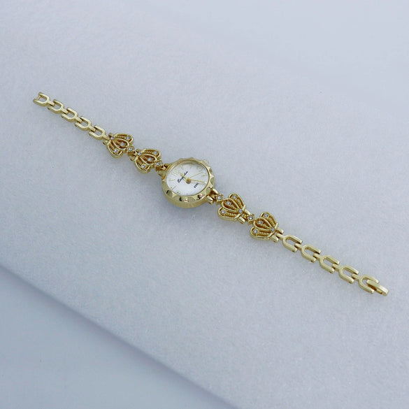 Ladies Alloy Quartz Watch With Spiral Crown And Round Dial Fashion Casual Style