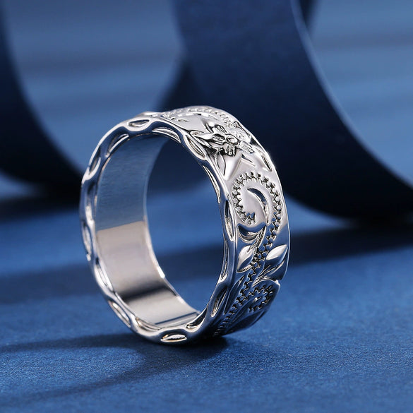 Ladies Alloy Ring With Leaf Relief And Electroplating Design