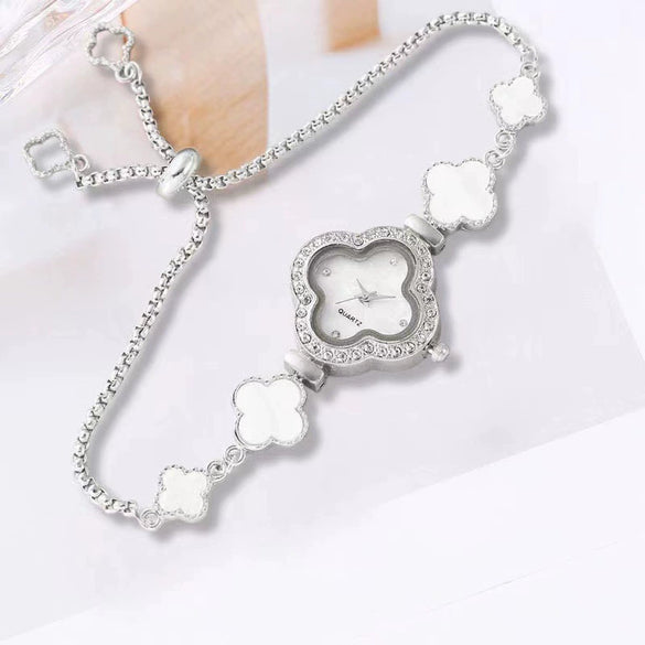 Ladies Alloy Stainless Steel Fourleaf Clover Bracelet Watch Fashion Style