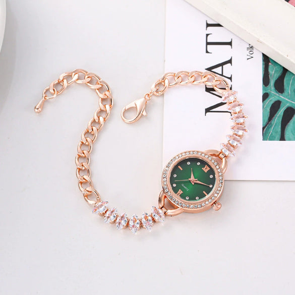 Ladies Alloy Watch With Round Dial And Lobster Clasp Fashionable Style