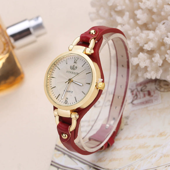 Ladies Casual Pu Leather And Alloy Quartz Watch With Rivet Punk Style