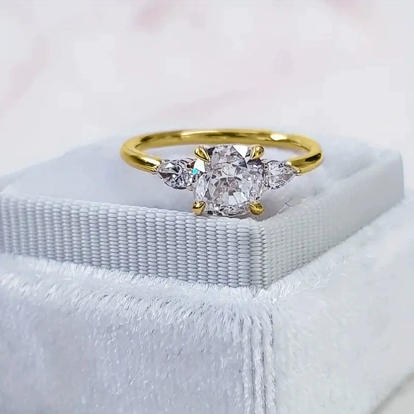 Ladies Copper Zircon Micro Inlay Four Claw Ring With Geometric Style