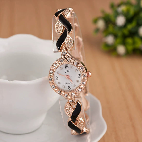 Ladies Fashion Leaf Bracelet Quartz Wrist Watch Alloy Material Round Dial