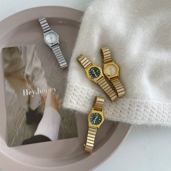 Ladies Fashion Quartz Watch With Bamboo Strap And Alloy Case Stainless Steel Buckle Round Dial