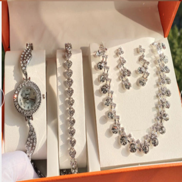 Ladies Leisure Style Quartz Watch Gift Set With Alloy Case Stainless Steel Strap And Round Dial