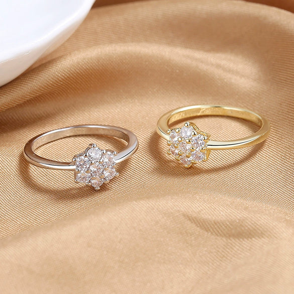 Ladies Light Luxury Snowflake Copper Gold Plated Inlaid Zircon Ring Jewelry