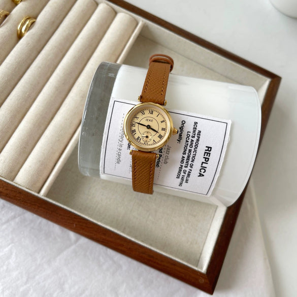 Ladies Luxury Retro Fashion Oval Dial Leather Band Metal Case Watch