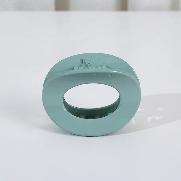 Ladies Plastic Resin Minimalist Geometric Painted Hollow Out Round Shark Clip Hairpin