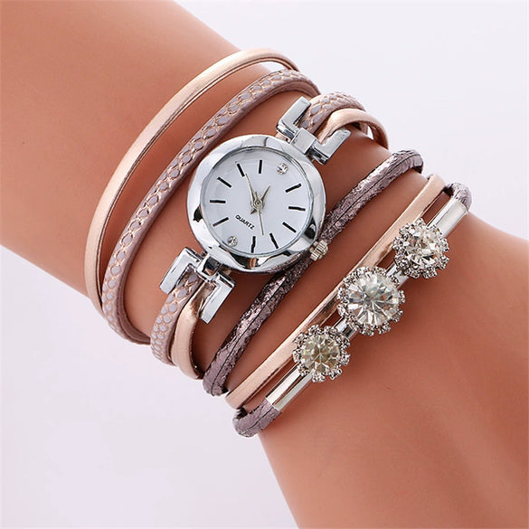 Ladies Quartz Bracelet Watch Alloy Case Imitation Leather Strap Round Dial Stainless Steel Clasp Leisure Style