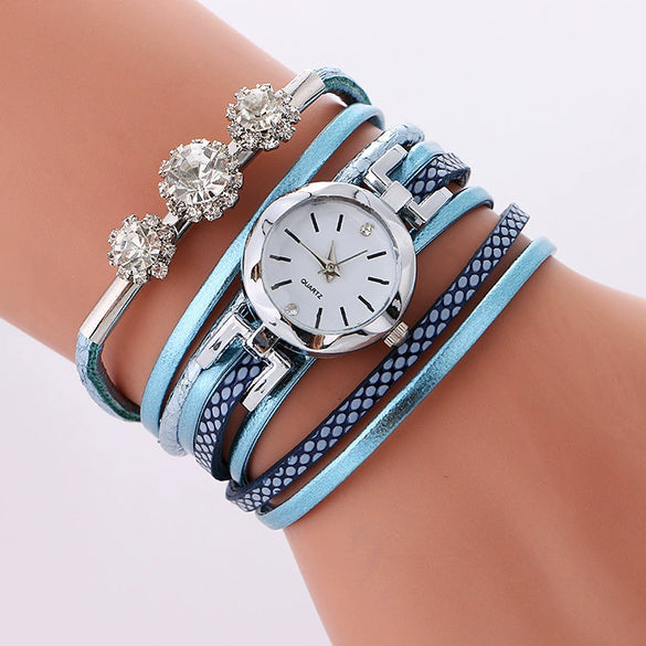 Ladies Quartz Bracelet Watch Alloy Case Imitation Leather Strap Round Dial Stainless Steel Clasp Leisure Style