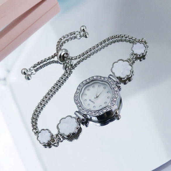 Ladies Quartz Bracelet Watch Alloy Strap And Case Diamond Pattern Fashion Style
