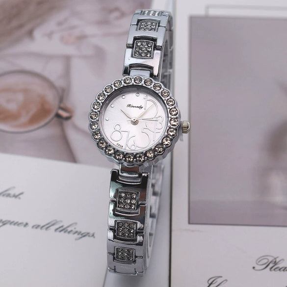 Ladies Quartz Bracelet Watch Flower Shaped Alloy Encrusted With Diamond Leisure Style