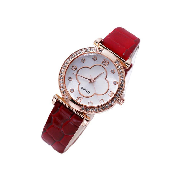 Ladies Quartz Leather And Alloy Watch With Fourleaf Clover Design Pu Strap Stainless Steel Buckle Round Dial