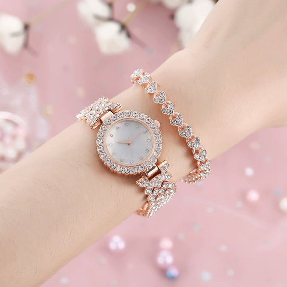 Ladies Quartz Watch And Bracelet Set Alloy Stainless Steel Round Dial Leisure Style Full Diamond