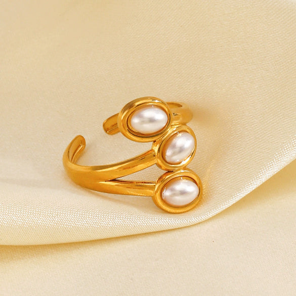 Ladies Retro Style Stainless Steel And Pearl Inlaid Geometric Ring With Electroplating