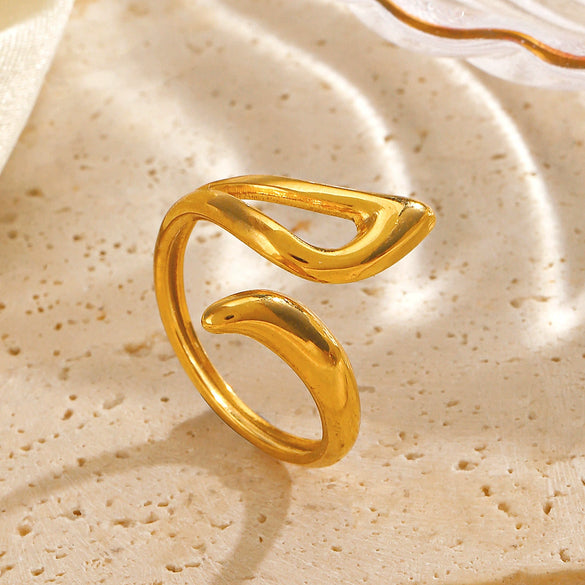 Ladies Stainless Steel Geometric Hollow Ring Electroplated Design