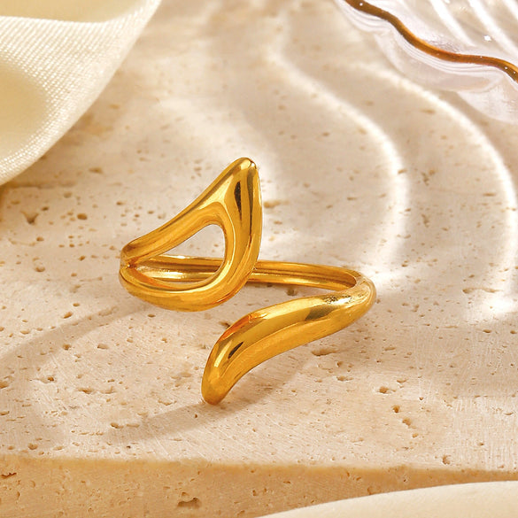 Ladies Stainless Steel Geometric Hollow Ring Electroplated Design