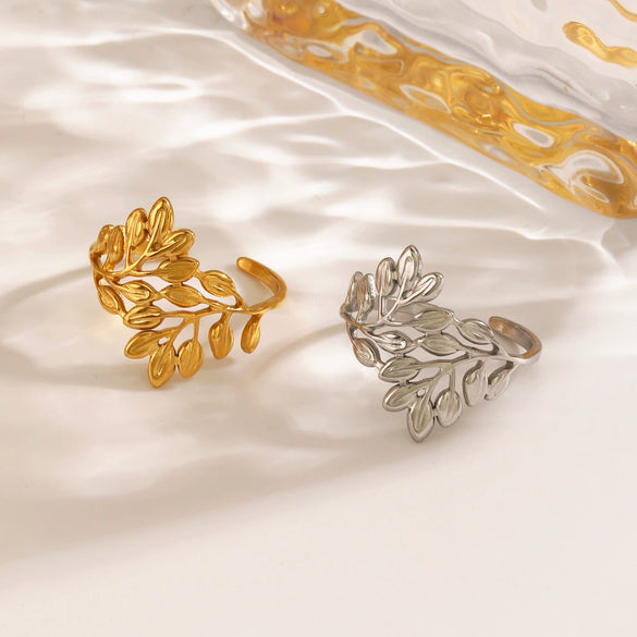 Ladies Stainless Steel Leaf Ring With Electroplating Plants And Flowers Style Hip Hop Retro