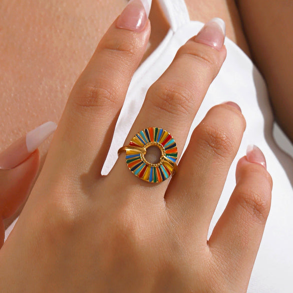 Ladies Stainless Steel Rhinestones Geometric Round Hollow Electroplated Ring