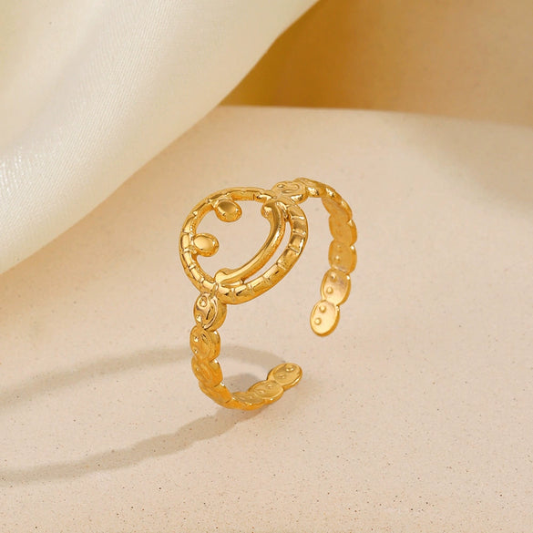 Ladies Stainless Steel Ring With Smiley Facial Features 18K Goldplated Electroplating Style