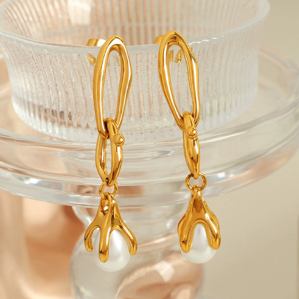 Ladies 316L Stainless Steel Plated Earrings With Creative Grip Clip Design And Pearl Accessories